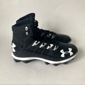 Under Armour Mens Football Cleats